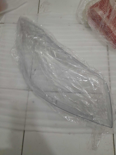 طلق چراغ جلو هایما uv s7دار  سمت راست