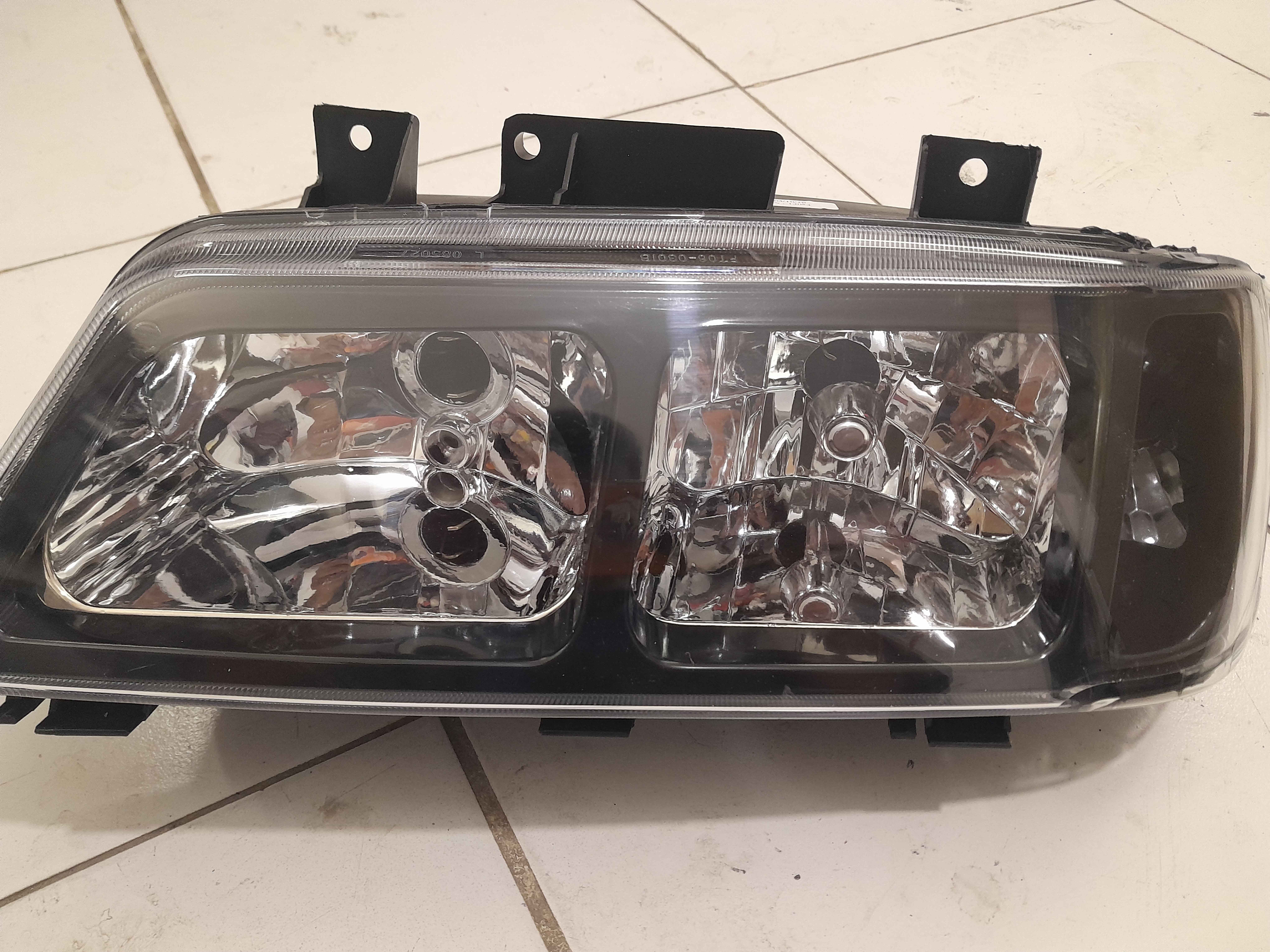 چراغ اسپرت مخصوص 405 و slx طرح پارس کروم دودی